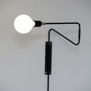 Kinkiet SWING SMALL czarny - House Doctor
