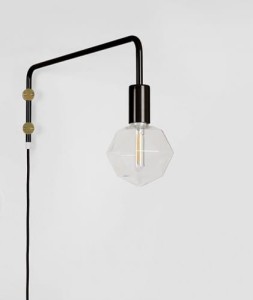 Lampa ścienna z obrotowym ramieniem czarna - Zangra