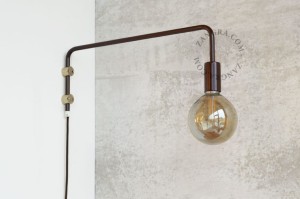 Lampa ścienna ADAM z obrotowym ramieniem, brązowa - Zangra