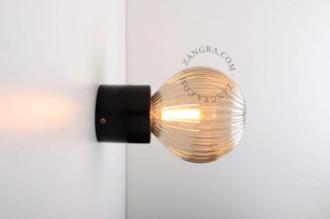Żarówka LED FILAMENT ,linie, przydymiona  - Zangra