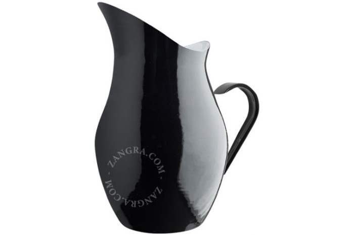 Black enamel jug - Zangra