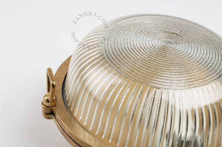 Zewnętrzna lampa morska BASILE z mosiądzu - Zangra