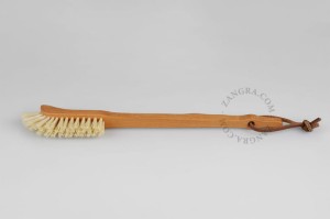 brush-039-l-03-zangra-wood-bottle-biodegra_dable.jpg