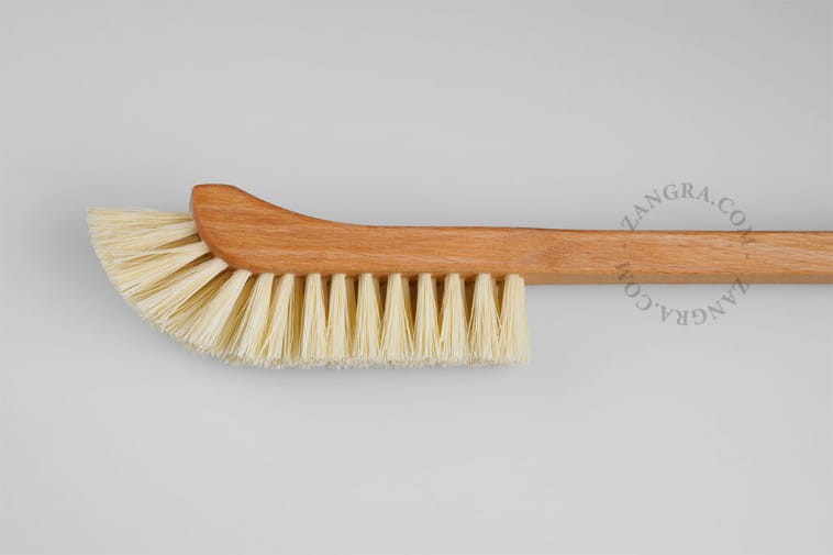 brush-039-l-02-zangra-wood-bottle-biodegra_dable.jpg
