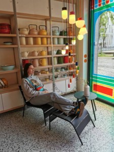 Zahradní křeslo CARMEN s podnožkou - Zangra