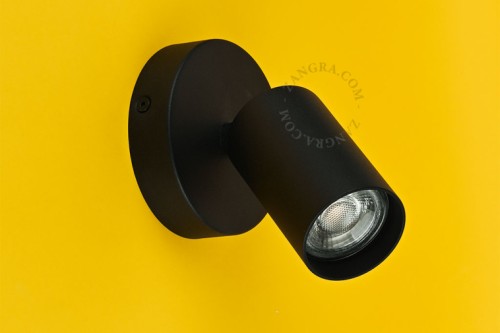 Regulowany reflektor CANELLE LED - Zangra