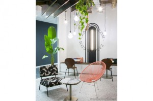 czarna porcelanowa lampa DISS - świetlówka szkło przezroczyste - 100cm - Zangra
