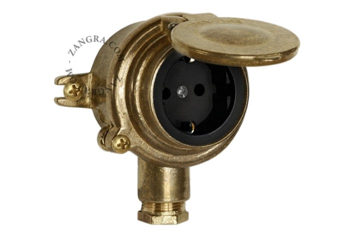 switch-024-001-F-black-l-02-brass-laiton-messing-outdoor-exterieur-waterdicht-etanche-waterproof-wall-socket-prise-stopcontact.jpg