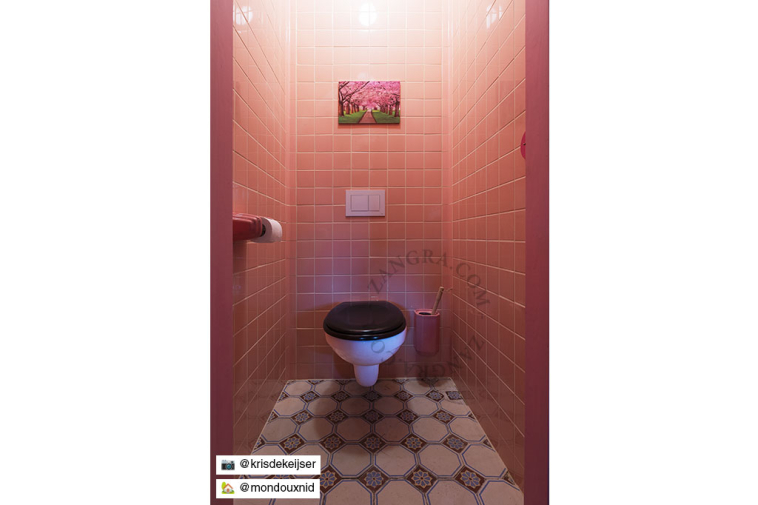 Uchwyt porcelanowy na szczotkę różowy Art Deco BECCA - Zangra