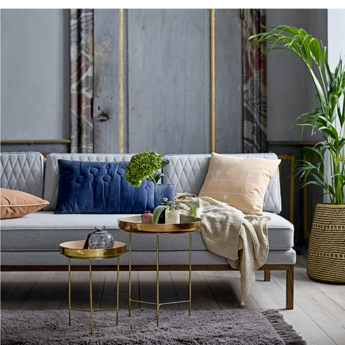 Stolik z tacą SOLA brązowy - Bloomingville