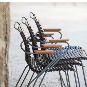 Krzesło CLICK z podłokietnikami czarne - HOUE